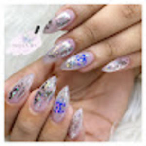 Meet your Posher, Daniella